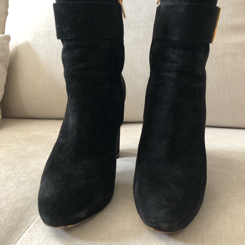 Salvatore Ferragamo high heel suede boots - Picture 5 of 7